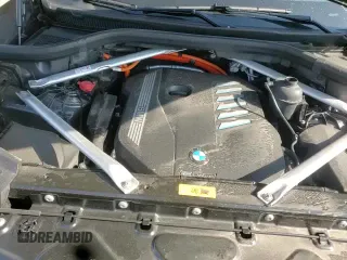 ✅ 2022 BMW X5 xDrive45e • VIN: 5UXTA6C06N9M84394 • Lot: 80821965. Wystawiony na Copart z przebiegiem 38 909 mil. Bezpłatny archiwum sprzedaży aukcyjnych z USA i szczegółowy raport historii pojazdu na DreamBid. Zdjęcie 16.