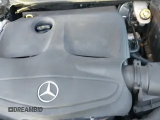 ✅ 2019 Mercedes-Benz CLA 250 • VIN: WDDSJ4EB2KN699568 • Lot: 43603446. Wystawiony na IAAI z przebiegiem 122 424 mil. Bezpłatny archiwum sprzedaży aukcyjnych z USA i szczegółowy raport historii pojazdu na DreamBid. Zdjęcie 19.