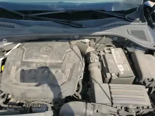 ✅ 2020 Volkswagen Passat R-Line • VIN: 1VWMA7A38LC004507 • Lot: 68692805. Wystawiony na Copart z przebiegiem 49 949 mil. Bezpłatny archiwum sprzedaży aukcyjnych z USA i szczegółowy raport historii pojazdu na DreamBid. Zdjęcie 15.