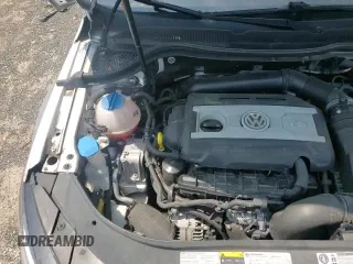 ✅ 2017 Volkswagen CC Sport • VIN: WVWKP7AN6HE501447 • Лот: 59793875. Опубликован ранее на Copart с пробегом 56 167 миль. Бесплатный доступ к архиву аукционных продаж из США и подробный отчёт об истории автомобиля на DreamBid. Изображение 13.