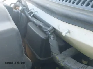 ✅ 2022 GMC Savana Cargo • VIN: 1GTW7AF77N1222004 • Lot: 40864118. Wystawiony na IAAI z przebiegiem 66 592 mil. Bezpłatny archiwum sprzedaży aukcyjnych z USA i szczegółowy raport historii pojazdu na DreamBid. Zdjęcie 20.