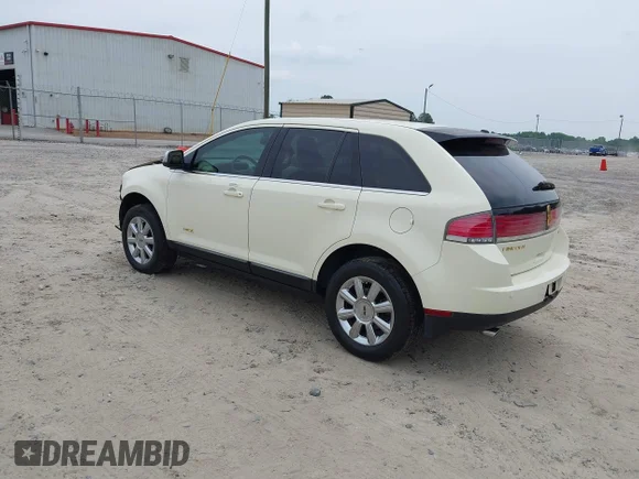 ✅ 2007 Lincoln MKX • VIN: 2LMDU68C47BJ39466 • Lot: 42267193. Wystawiony na IAAI z przebiegiem 128 777 mil. Bezpłatny archiwum sprzedaży aukcyjnych z USA i szczegółowy raport historii pojazdu na DreamBid. Zdjęcie 3.