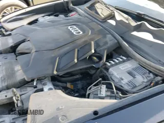 ✅ 2021 Audi Q8 Prestige • VIN: WA1FVAF12MD029817 • Lot: 42883391. Listed on IAAI with 47,338 mi. Free auction sales archive from the USA and detailed vehicle history report at DreamBid. Image 22.