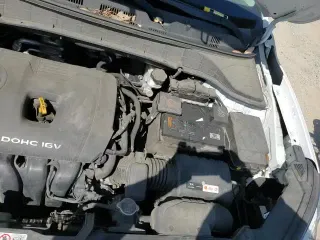 2019 Hyundai Kona SE с VIN KM8K1CAAXKU331528, выставлен на аукционе Copart как лот 84777235 с пробегом 79 448 миль миль и Списание • Salvage title. История ставок и продаж доступна на DreamBid. Изображение 14.