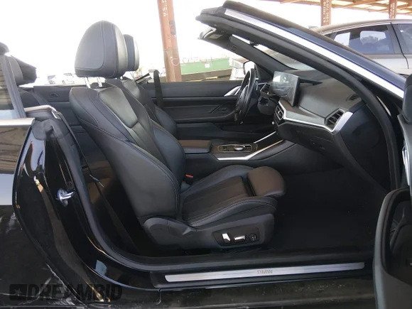 ✅ 2024 BMW 4 Series 430i • VIN: WBA23AT03RCP56609 • Лот: 44544007. Опубліковано раніше на IAAI з пробігом 54 197 миль. Безкоштовний доступ до архіву аукціонних продажів зі США та докладний звіт про історію автомобіля на DreamBid. Зображення 5.