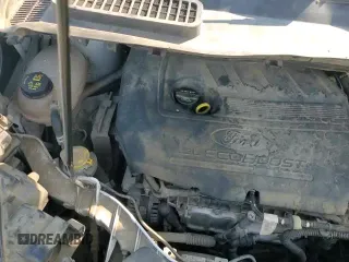 ✅ 2017 Ford Escape SE • VIN: 1FMCU9GD5HUB45551 • Lot: 89677325. Listed on Copart with 126,689 mi. Free auction sales archive from the USA and detailed vehicle history report at DreamBid. Image 13.