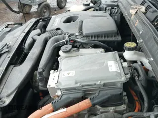 ✅ 2018 Ford Fusion SE • VIN: 3FA6P0LUXJR213369 • Лот: 43535041. Опубликован ранее на IAAI с пробегом 127 813 миль. Бесплатный доступ к архиву аукционных продаж из США и подробный отчёт об истории автомобиля на DreamBid. Изображение 19.