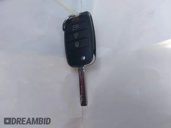 ✅ 2017 Kia Soul + • VIN: KNDJP3A53H7438672 • Lot: 44241469. Wystawiony na IAAI z przebiegiem 86 506 mil. Bezpłatny archiwum sprzedaży aukcyjnych z USA i szczegółowy raport historii pojazdu na DreamBid. Zdjęcie 11.