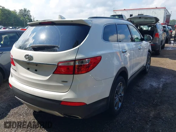✅ 2016 Hyundai Santa Fe SE • VIN: KM8SMDHF2GU155936 • Lot: 42974860. Wystawiony na IAAI z przebiegiem 215 017 mil. Bezpłatny archiwum sprzedaży aukcyjnych z USA i szczegółowy raport historii pojazdu na DreamBid. Zdjęcie 4.
