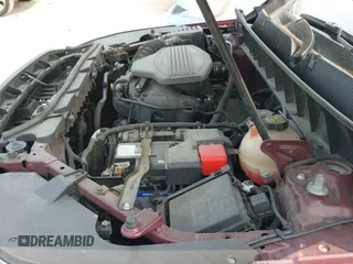 ✅ 2019 GMC Acadia SLE • VIN: 1GKKNLLS2KZ127568 • Lot: 42370592. Listed on IAAI with 131,328 mi. Free auction sales archive from the USA and detailed vehicle history report at DreamBid. Image 20.