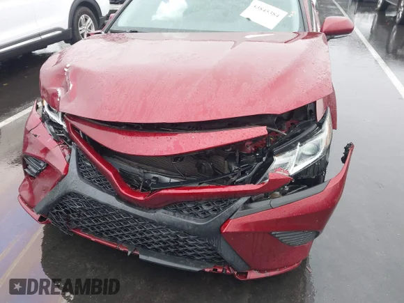 ✅ 2018 Toyota Camry SE • VIN: 4T1B11HK9JU672503 • Lot: 43845384. Wystawiony na IAAI z przebiegiem 67 702 mil. Bezpłatny archiwum sprzedaży aukcyjnych z USA i szczegółowy raport historii pojazdu na DreamBid. Zdjęcie 6.