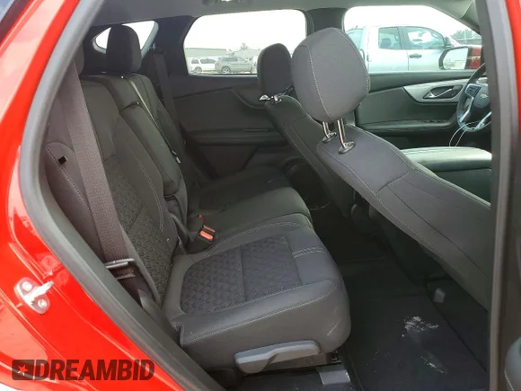 ✅ 2022 Chevrolet Blazer LT • VIN: 3GNKBCR47NS185682 • Lot: 77365275. Wystawiony na Copart z przebiegiem 67 076 mil. Bezpłatny archiwum sprzedaży aukcyjnych z USA i szczegółowy raport historii pojazdu na DreamBid. Zdjęcie 11.
