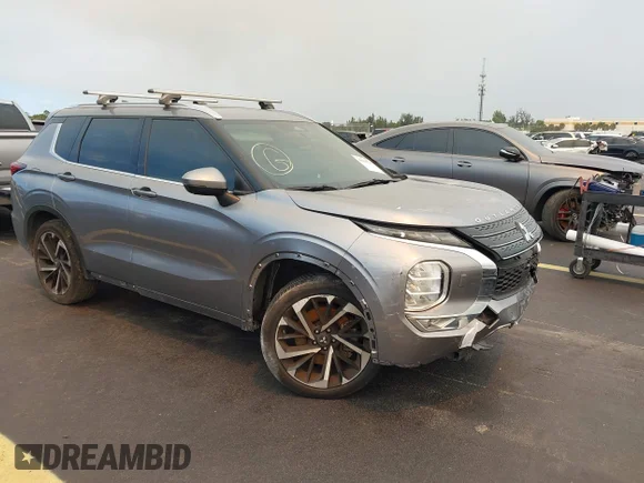 ✅ 2022 Mitsubishi Outlander SEL • VIN: JA4J4VA84NZ080314 • Lot: 43033733. Wystawiony na IAAI z przebiegiem 128 185 mil. Bezpłatny archiwum sprzedaży aukcyjnych z USA i szczegółowy raport historii pojazdu na DreamBid. Zdjęcie 1.