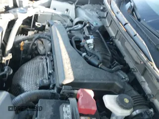 ✅ 2018 Nissan Rogue S • VIN: 5N1AT2MV1JC851314 • Lot: 43686176. Wystawiony na IAAI z przebiegiem 39 425 mil. Bezpłatny archiwum sprzedaży aukcyjnych z USA i szczegółowy raport historii pojazdu na DreamBid. Zdjęcie 19.