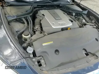 ✅ 2018 Infiniti Q70 Luxe • VIN: JN1BY1AR4JM220355 • Lot: 70312525. Wystawiony na Copart z przebiegiem 48 192 mil. Bezpłatny archiwum sprzedaży aukcyjnych z USA i szczegółowy raport historii pojazdu na DreamBid. Zdjęcie 13.