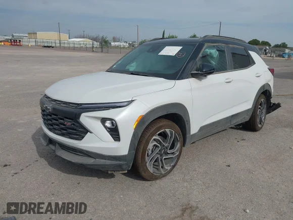 ✅ 2025 Chevrolet TrailBlazer RS • VIN: KL79MTSL8SB068958 • Lot: 43129297. Wystawiony na IAAI z przebiegiem 1 200 mil. Bezpłatny archiwum sprzedaży aukcyjnych z USA i szczegółowy raport historii pojazdu na DreamBid. Zdjęcie 2.