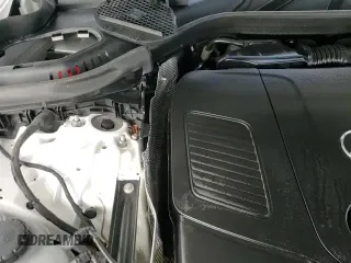 ✅ 2025 Mercedes-Benz GLC 300 • VIN: W1NKM4GBXSF321032 • Lot: 92117445. Listed on Copart with 5,929 mi. Free auction sales archive from the USA and detailed vehicle history report at DreamBid. Image 13.