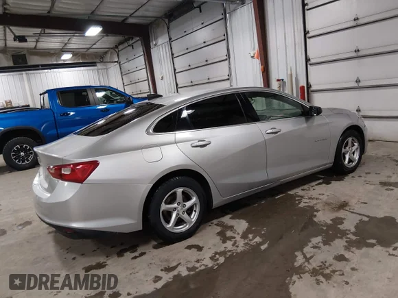 ✅ 2018 Chevrolet Malibu LS • VIN: 1G1ZB5ST6JF154502 • Lot: 44483466. Wystawiony na IAAI z przebiegiem 130 473 mil. Bezpłatny archiwum sprzedaży aukcyjnych z USA i szczegółowy raport historii pojazdu na DreamBid. Zdjęcie 4.
