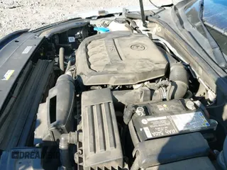 ✅ 2019 Volkswagen Passat Wolfsburg Edition • VIN: 1VWLA7A36KC006136 • Лот: 43435429. Опубликован ранее на IAAI с пробегом 93 269 миль. Бесплатный доступ к архиву аукционных продаж из США и подробный отчёт об истории автомобиля на DreamBid. Изображение 19.