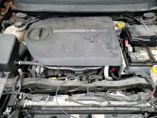 ✅ 2017 Jeep Cherokee Limited • VIN: 1C4PJMDS2HW531031 • Lot: 51951775. Wystawiony na Copart z przebiegiem 81 799 mil. Bezpłatny archiwum sprzedaży aukcyjnych z USA i szczegółowy raport historii pojazdu na DreamBid. Zdjęcie 14.