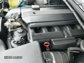 2001 BMW 3 Series 330Ci с VIN WBABS53491JU81809, выставлен на аукционе IAAI как лот 41975133 с пробегом 121 139 миль миль и . История ставок и продаж доступна на DreamBid. Изображение 19.