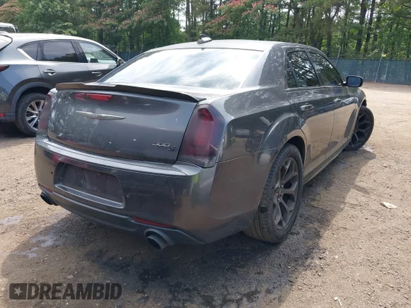 ✅ 2016 Chrysler 300 S • VIN: 2C3CCABG8GH310895 • Lot: 45349977. Listed on IAAI with 138,507 mi. Free auction sales archive from the USA and detailed vehicle history report at DreamBid. Image 4.