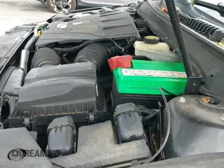 ✅ 2017 Lincoln MKZ Reserve • VIN: 3LN6L5FC6HR611285 • Lot: 43439276. Wystawiony na IAAI z przebiegiem 140 034 mil. Bezpłatny archiwum sprzedaży aukcyjnych z USA i szczegółowy raport historii pojazdu na DreamBid. Zdjęcie 19.