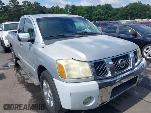 ✅ 2004 Nissan Titan SE • VIN: 1N6AA06A54N573032 • Lot: 42479522. Wystawiony na IAAI z przebiegiem 335 748 mil. Bezpłatny archiwum sprzedaży aukcyjnych z USA i szczegółowy raport historii pojazdu na DreamBid. Zdjęcie 1.