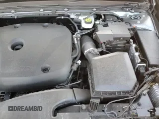 ✅ 2019 Volvo XC40 R-Design • VIN: YV4162UM0K2075264 • Лот: 85934155. Опубликован ранее на Copart с пробегом 123 625 миль. Бесплатный доступ к архиву аукционных продаж из США и подробный отчёт об истории автомобиля на DreamBid. Изображение 15.