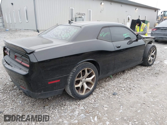 ✅ 2015 Dodge Challenger SXT Plus • VIN: 2C3CDZBG3FH737086 • Lot: 44182561. Wystawiony na IAAI z przebiegiem 177 702 mil. Bezpłatny archiwum sprzedaży aukcyjnych z USA i szczegółowy raport historii pojazdu na DreamBid. Zdjęcie 4.