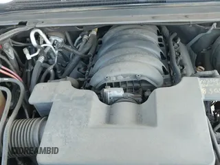 ✅ 2019 Chevrolet Suburban LT • VIN: 1GNSCHKC9KR375252 • Lot: 43286862. Wystawiony na IAAI z przebiegiem 214 493 mil. Bezpłatny archiwum sprzedaży aukcyjnych z USA i szczegółowy raport historii pojazdu na DreamBid. Zdjęcie 19.