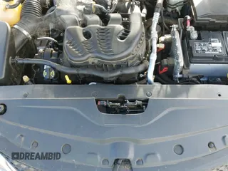 ✅ 2015 Chrysler 200 C • VIN: 1C3CCCEG1FN567412 • Лот: 43770549. Опубликован ранее на IAAI с пробегом 221 991 миль. Бесплатный доступ к архиву аукционных продаж из США и подробный отчёт об истории автомобиля на DreamBid. Изображение 18.