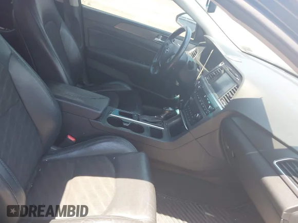 ✅ 2015 Hyundai Sonata Limited • VIN: 5NPE34AF7FH199924 • Lot: 45155033. Wystawiony na IAAI z przebiegiem 111 250 mil. Bezpłatny archiwum sprzedaży aukcyjnych z USA i szczegółowy raport historii pojazdu na DreamBid. Zdjęcie 5.