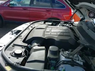 ✅ 2017 Land Rover Range Rover • VIN: SALGS5FE6HA362535 • Lot: 42384925. Listed on IAAI with 116,989 mi. Free auction sales archive from the USA and detailed vehicle history report at DreamBid. Image 19.