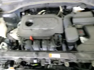 2018 Hyundai Santa Fe 2.4L с VIN 5XYZT3LB8JG556064, выставлен на аукционе Copart как лот 81517185 с пробегом 113 887 миль миль и Списание • Salvage title. История ставок и продаж доступна на DreamBid. Изображение 17.