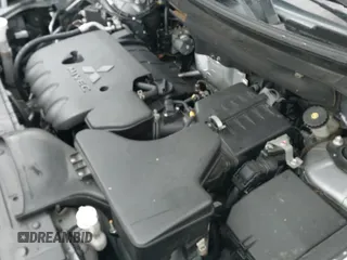 ✅ 2020 Mitsubishi Outlander SE • VIN: JA4AD3A31LJ001086 • Lot: 42170611. Wystawiony na IAAI z przebiegiem 88 367 mil. Bezpłatny archiwum sprzedaży aukcyjnych z USA i szczegółowy raport historii pojazdu na DreamBid. Zdjęcie 24.