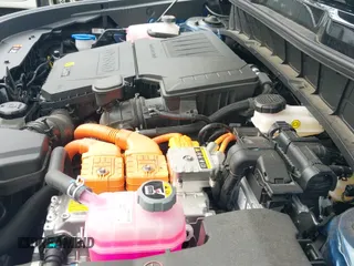 ✅ 2024 Kia Niro SX • VIN: KNDCT3LE1R5157338 • Lot: 43204442. Listed on IAAI with 21,707 mi. Free auction sales archive from the USA and detailed vehicle history report at DreamBid. Image 19.