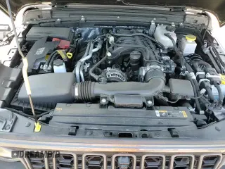 ✅ 2024 Jeep Gladiator Rubicon • VIN: 1C6JJTBG0RL121093 • Lot: 59977985. Listed on Copart with 3,517 mi. Free auction sales archive from the USA and detailed vehicle history report at DreamBid. Image 14.