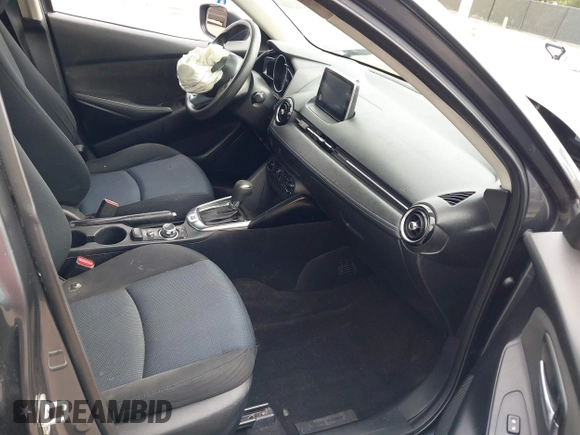 ✅ 2016 Scion iA • VIN: 3MYDLBZVXGY139542 • Lot: 44949878. Wystawiony na IAAI z przebiegiem 46 948 mil. Bezpłatny archiwum sprzedaży aukcyjnych z USA i szczegółowy raport historii pojazdu na DreamBid. Zdjęcie 5.