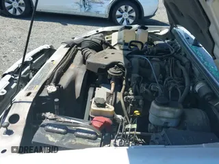 ✅ 2011 Ford Ranger XL • VIN: 1FTKR1EE3BPA81062 • Лот: 42082141. Опубликован ранее на IAAI с пробегом 177 702 миль. Бесплатный доступ к архиву аукционных продаж из США и подробный отчёт об истории автомобиля на DreamBid. Изображение 19.