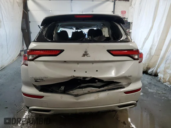 ✅ 2022 Mitsubishi Outlander SE • VIN: JA4J4UA86NZ067879 • Lot: 37441503. Wystawiony na Copart z przebiegiem Nie podano. Bezpłatny archiwum sprzedaży aukcyjnych z USA i szczegółowy raport historii pojazdu na DreamBid. Zdjęcie 6.