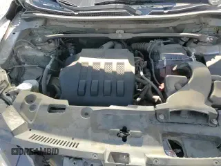 ✅ 2020 Mitsubishi Eclipse Cross LE • VIN: JA4AS4AA8LZ002893 • Lot: 89927235. Listed on Copart with 73,017 mi. Free auction sales archive from the USA and detailed vehicle history report at DreamBid. Image 14.