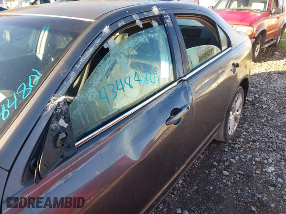 ✅ 2012 Ford Fusion SE • VIN: 3FAHP0HA1CR273681 • Lot: 43484801. Wystawiony na IAAI z przebiegiem 314 235 mil. Bezpłatny archiwum sprzedaży aukcyjnych z USA i szczegółowy raport historii pojazdu na DreamBid. Zdjęcie 6.