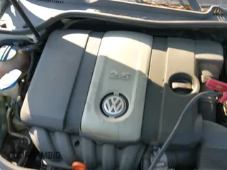 ✅ 2009 Volkswagen Jetta SE • VIN: 3VWRM71K89M040015 • Lot: 43040938. Wystawiony na IAAI z przebiegiem 225 931 mil. Bezpłatny archiwum sprzedaży aukcyjnych z USA i szczegółowy raport historii pojazdu na DreamBid. Zdjęcie 13.