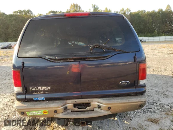 ✅ 2003 Ford Excursion Eddie Bauer • VIN: 1FMSU45P23ED13659 • Лот: 94308645. Опубликован ранее на Copart с пробегом Не указан. Бесплатный доступ к архиву аукционных продаж из США и подробный отчёт об истории автомобиля на DreamBid. Изображение 6.