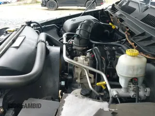 ✅ 2010 Dodge 1500 TRX • VIN: 1D7RV1GT9AS260794 • Lot: 42129672. Wystawiony na IAAI z przebiegiem 197 338 mil. Bezpłatny archiwum sprzedaży aukcyjnych z USA i szczegółowy raport historii pojazdu na DreamBid. Zdjęcie 19.