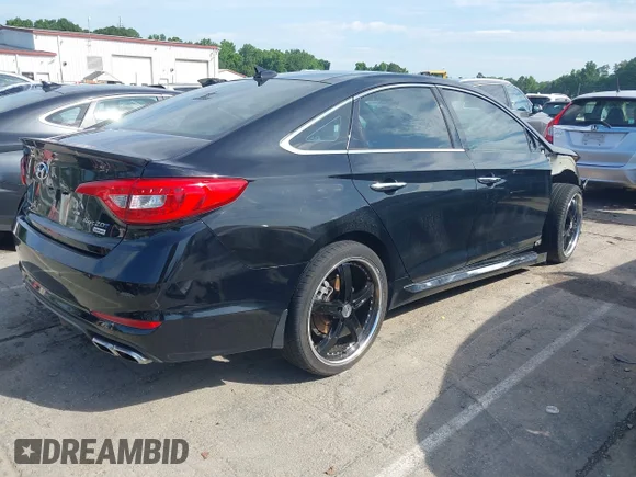 ✅ 2015 Hyundai Sonata Limited • VIN: 5NPE34AB1FH242523 • Лот: 45083621. Опубликован ранее на IAAI с пробегом 108 553 миль. Бесплатный доступ к архиву аукционных продаж из США и подробный отчёт об истории автомобиля на DreamBid. Изображение 4.