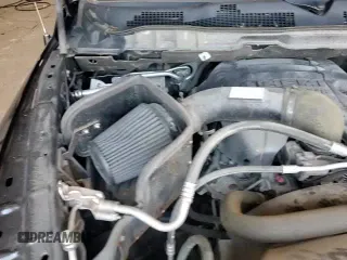 2019 Ram 1500 Warlock z VIN 1C6RR7GT2KS505901, wystawiony jako Copart lot #71205185 z przebiegiem 69 378 mil mil oraz Szkoda całkowita • Salvage title. Historia ofert i sprzedaży dostępna na DreamBid. Obrazek 14.