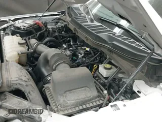 ✅ 2021 Ford F-150 XL • VIN: 1FTEW1CPXMFB87446 • Lot: 43389359. Wystawiony na IAAI z przebiegiem 97 307 mil. Bezpłatny archiwum sprzedaży aukcyjnych z USA i szczegółowy raport historii pojazdu na DreamBid. Zdjęcie 20.