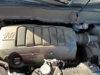 2017 Chevrolet Traverse LS z VIN 1GNKRFEDXHJ312305, wystawiony jako Copart lot #86783215 z przebiegiem 89 465 mil mil oraz Szkoda całkowita • Salvage title. Historia ofert i sprzedaży dostępna na DreamBid. Obrazek 16.